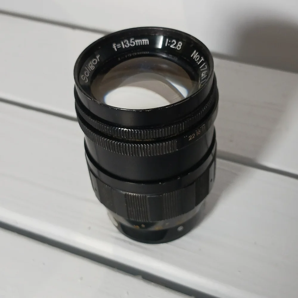Camera Lens Soligor f=135mm 1:2.8 No.T 17611
